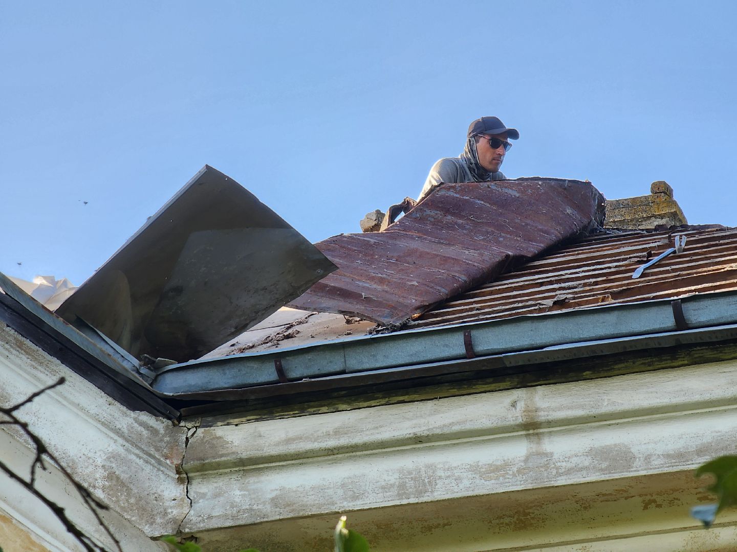 Чехов, улица Ильича, многоквартирный дом, капремонт кровли, реконструкция крыши, благоустройство,