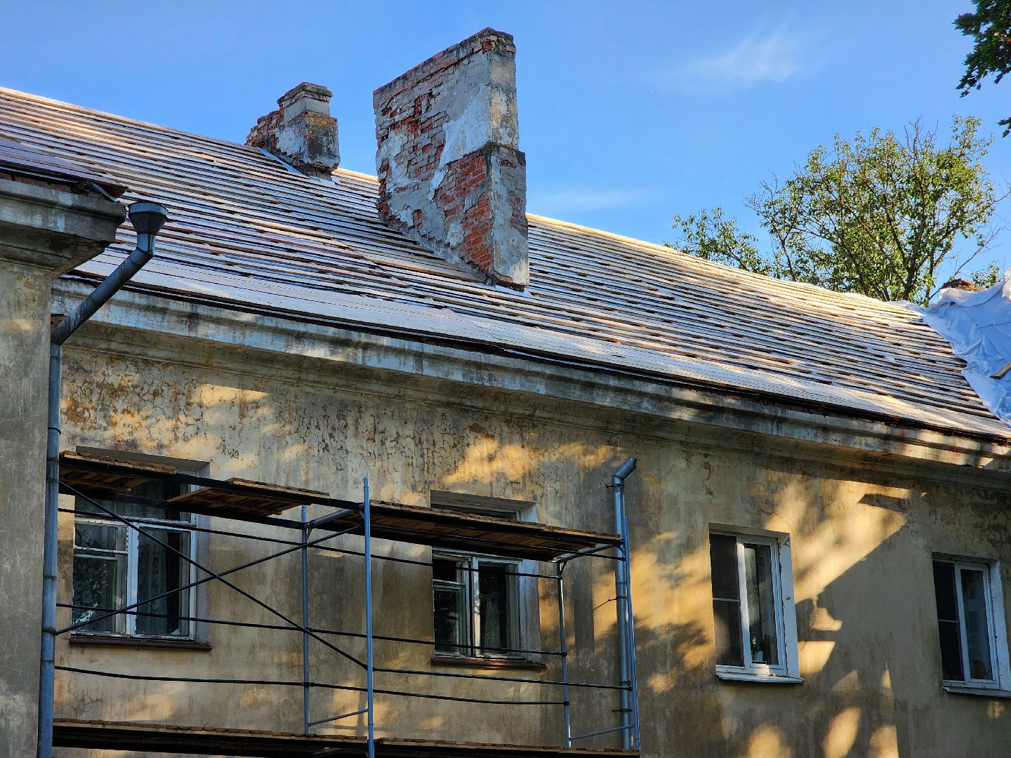 Чехов, улица Ильича, многоквартирный дом, капремонт кровли, реконструкция крыши, благоустройство,