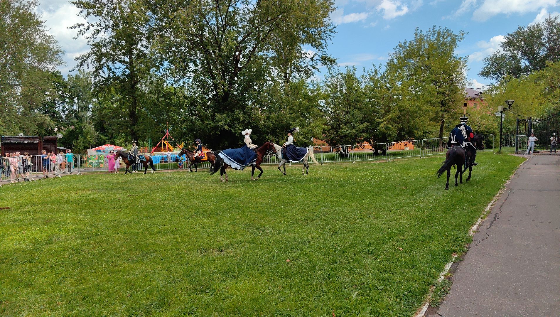 конное шоу, парк, гусар, Лермонтов, щёлково,