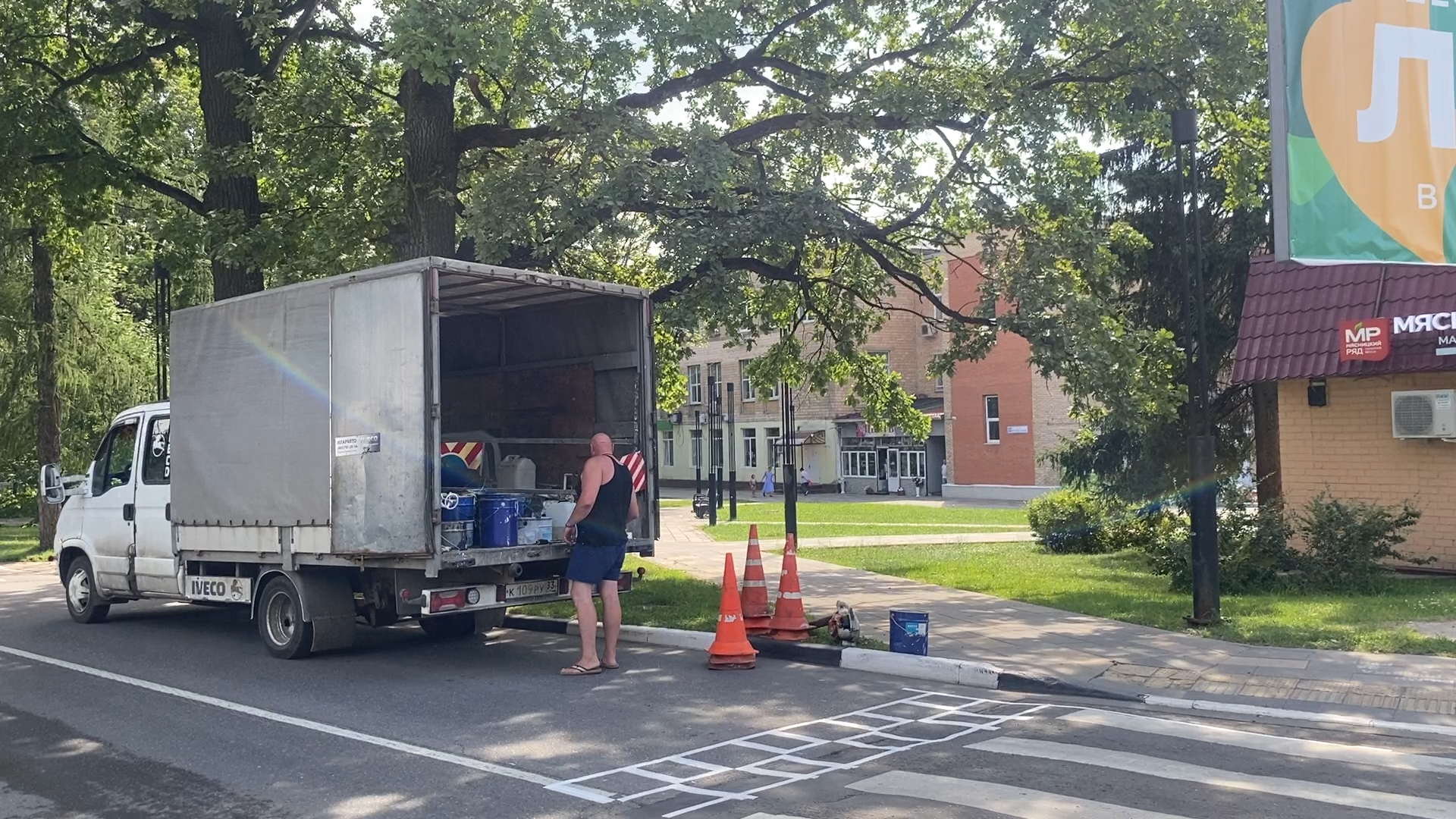 ИДН на дорогах, лежачий полицейский,дороги на Власихе, Нанесение разметки на дорогу, разметка дороги,