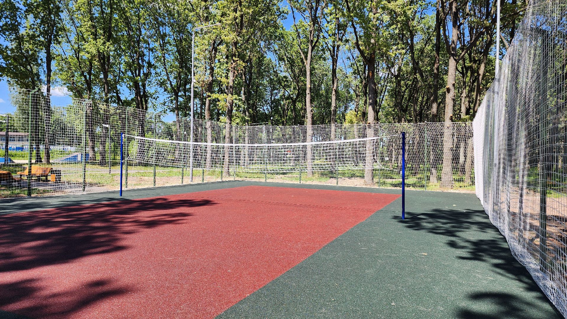 кашира, ожерелье, парк дубовая роща, волейбол, спортивная площадка, благоустройство, безопасное покрытие,