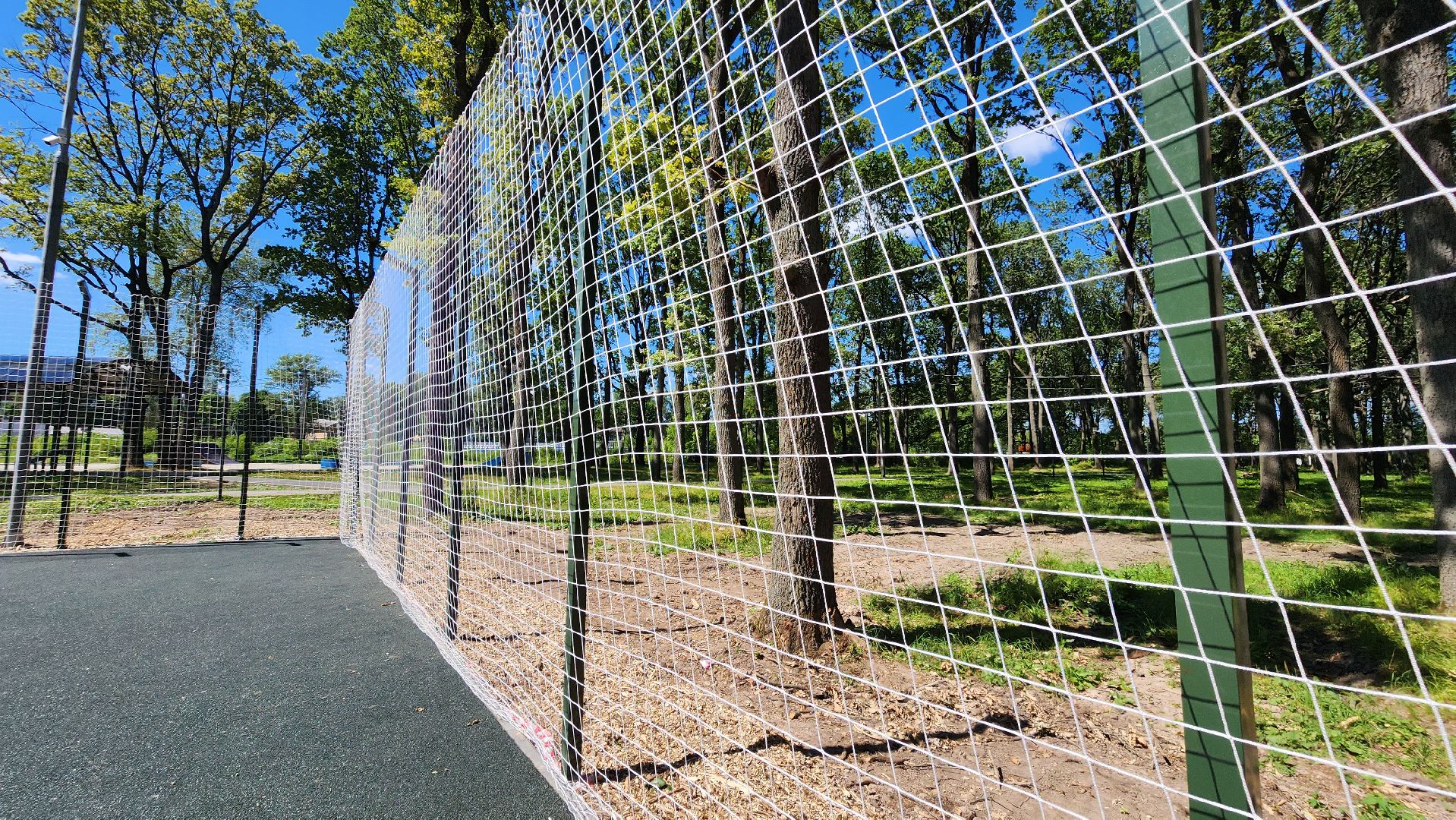 кашира, ожерелье, парк дубовая роща, волейбол, спортивная площадка, благоустройство, безопасное покрытие,