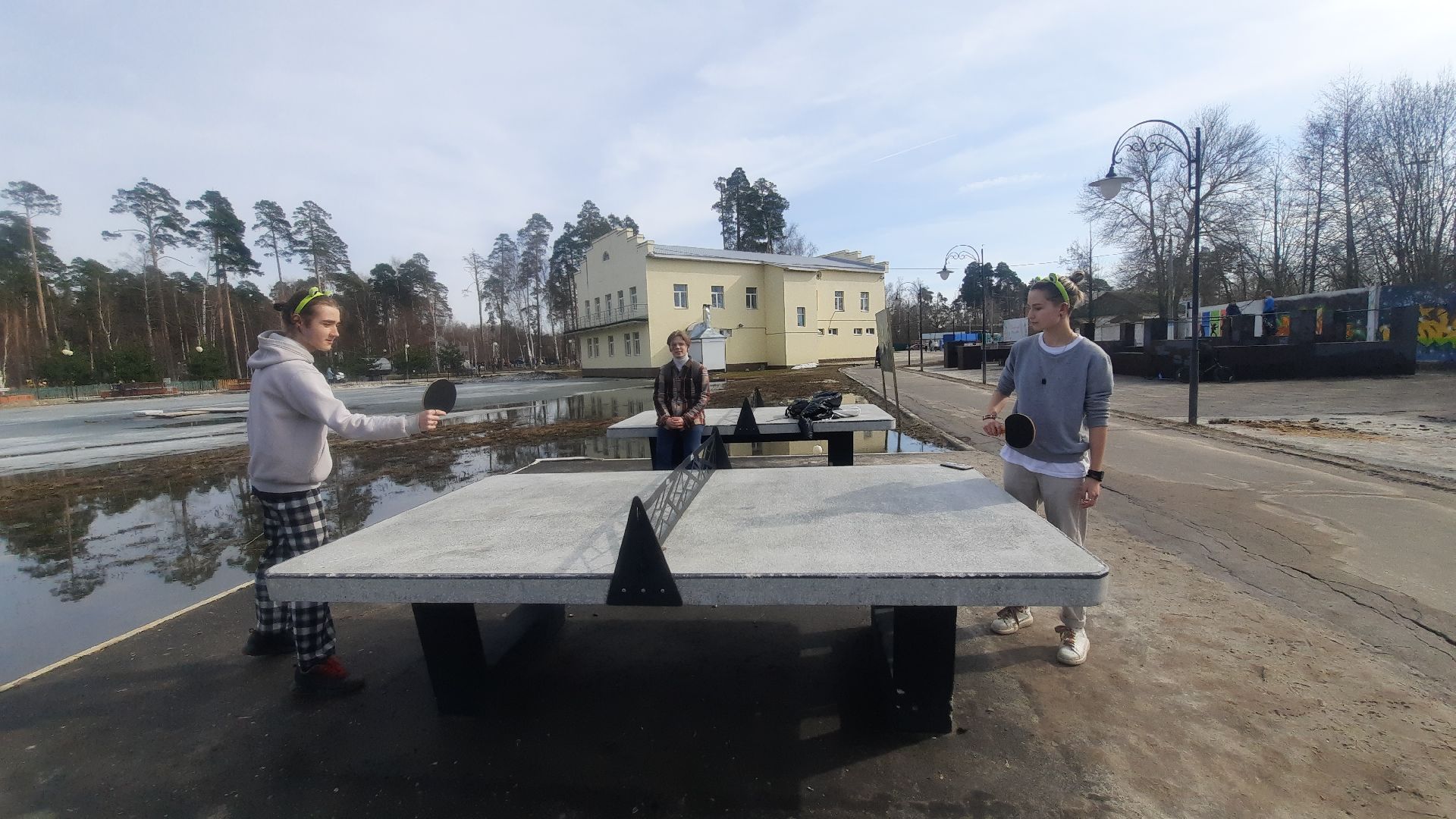 Шатура, перемены, парк, теннис, шахматы