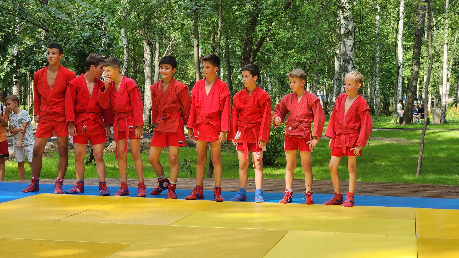 Самбо, Лобня, Малая сцена,самбо в парке,