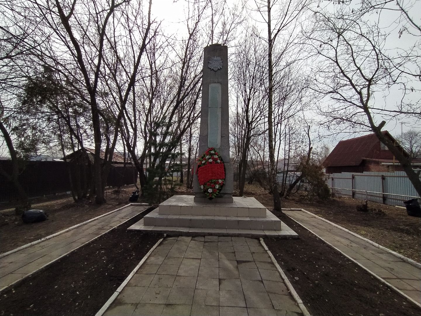 Уборка, мемориал, памятник