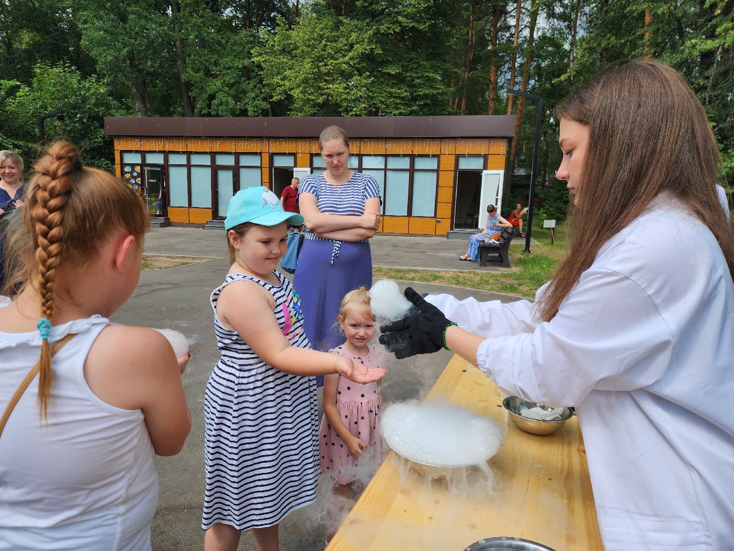 ногинск, парк, шоу сухого льда, общество, жители, дети, парки подмосковья, глуховский парк,