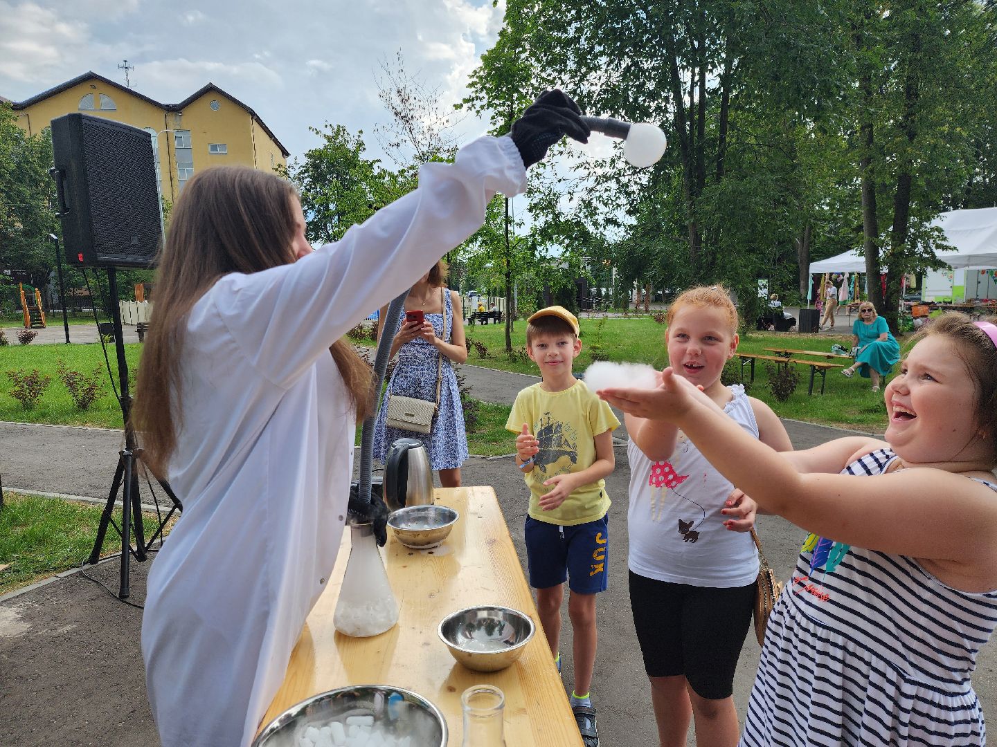 ногинск, парк, шоу сухого льда, общество, жители, дети, парки подмосковья, глуховский парк,