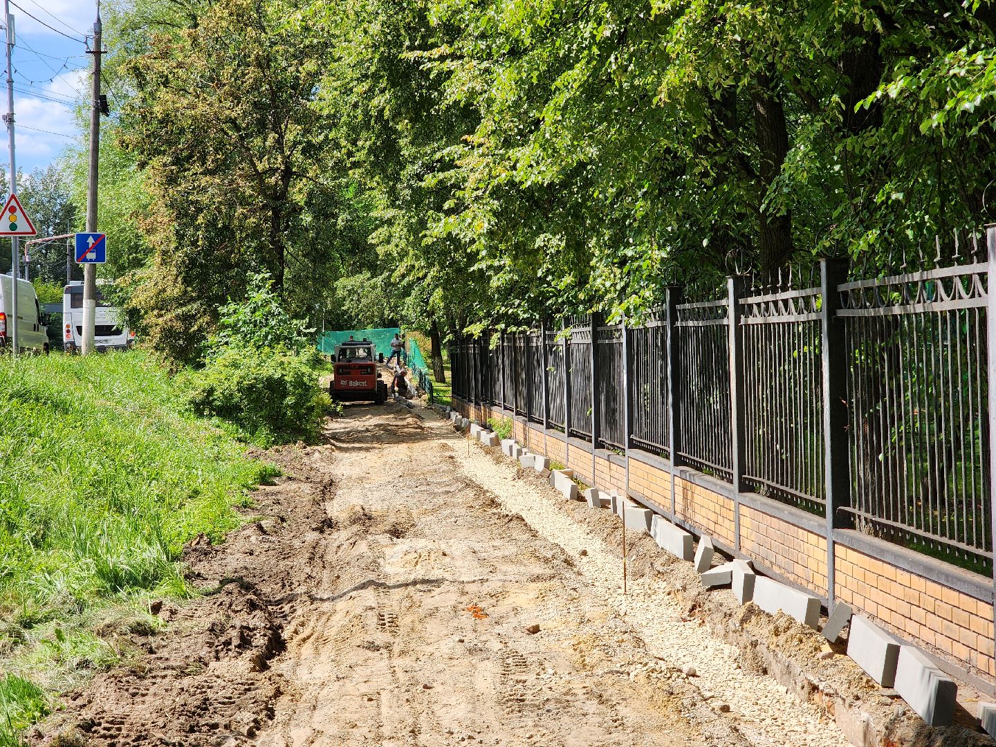 чехов, улица Чехова, строительство тротуара, нацпроект безопасные и качественные автодороги, благоустройство,