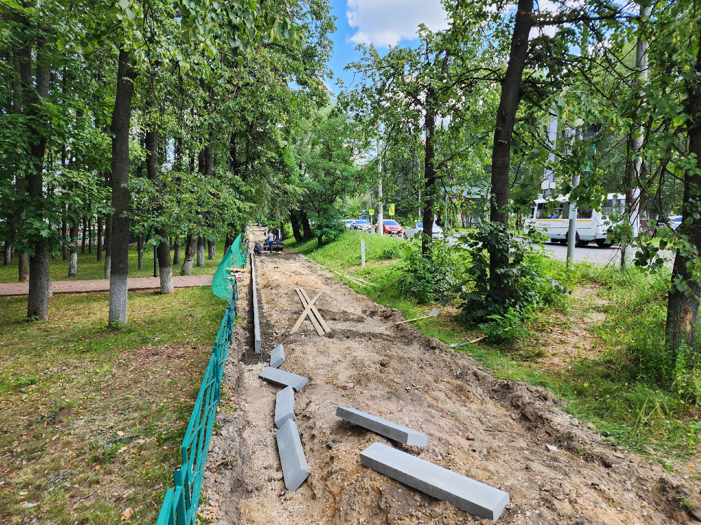 чехов, улица Чехова, строительство тротуара, нацпроект безопасные и качественные автодороги, благоустройство,