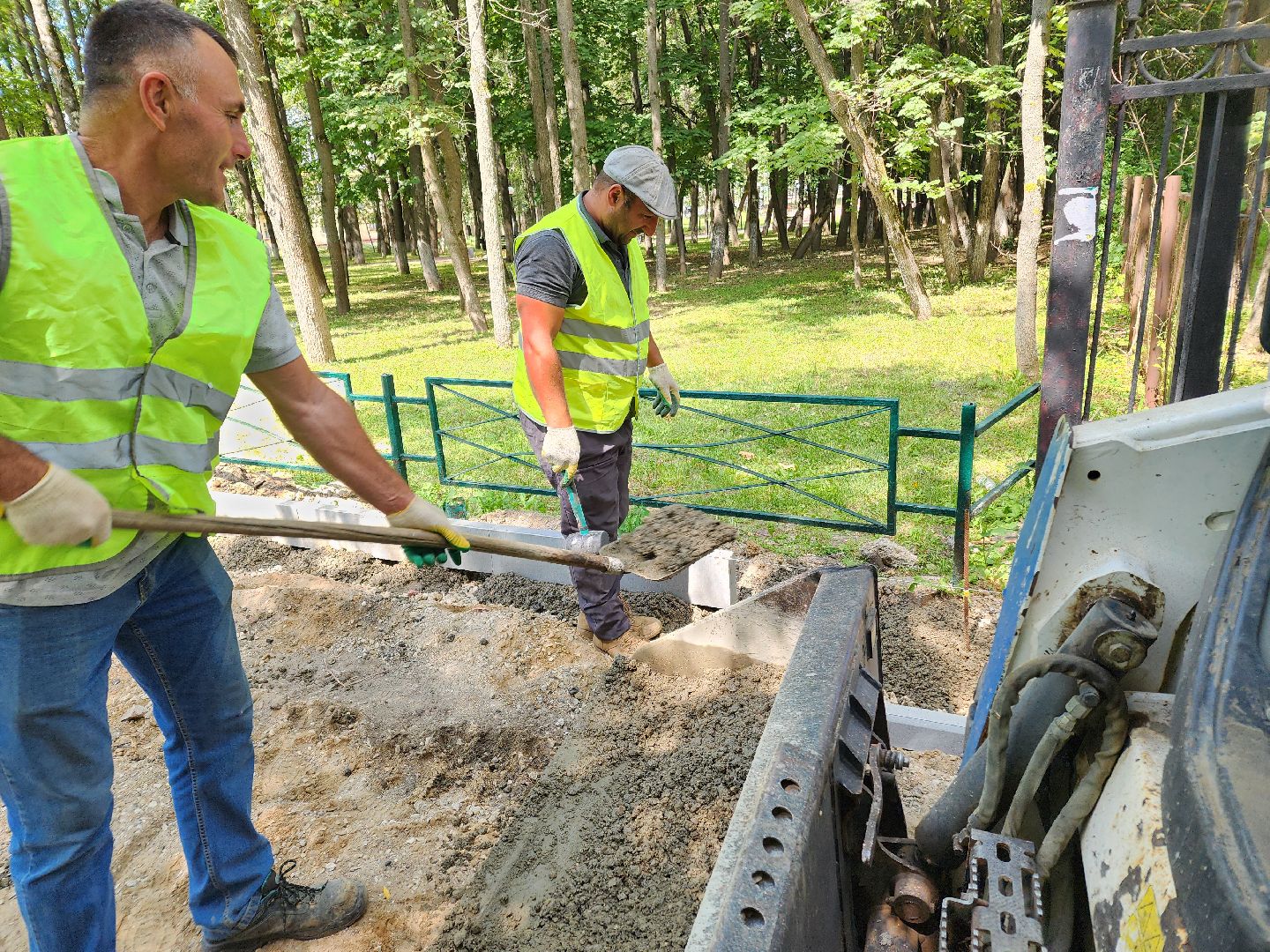 чехов, улица Чехова, строительство тротуара, нацпроект безопасные и качественные автодороги, благоустройство,