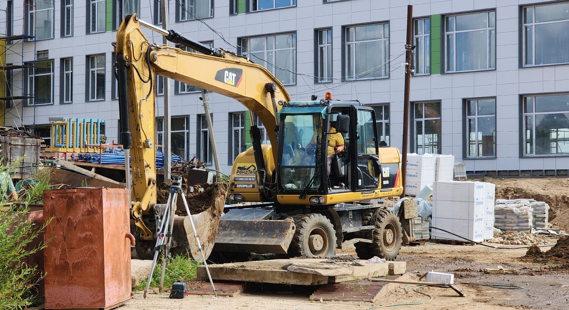 Звенигород, строительство школ, образование в подмосковье,