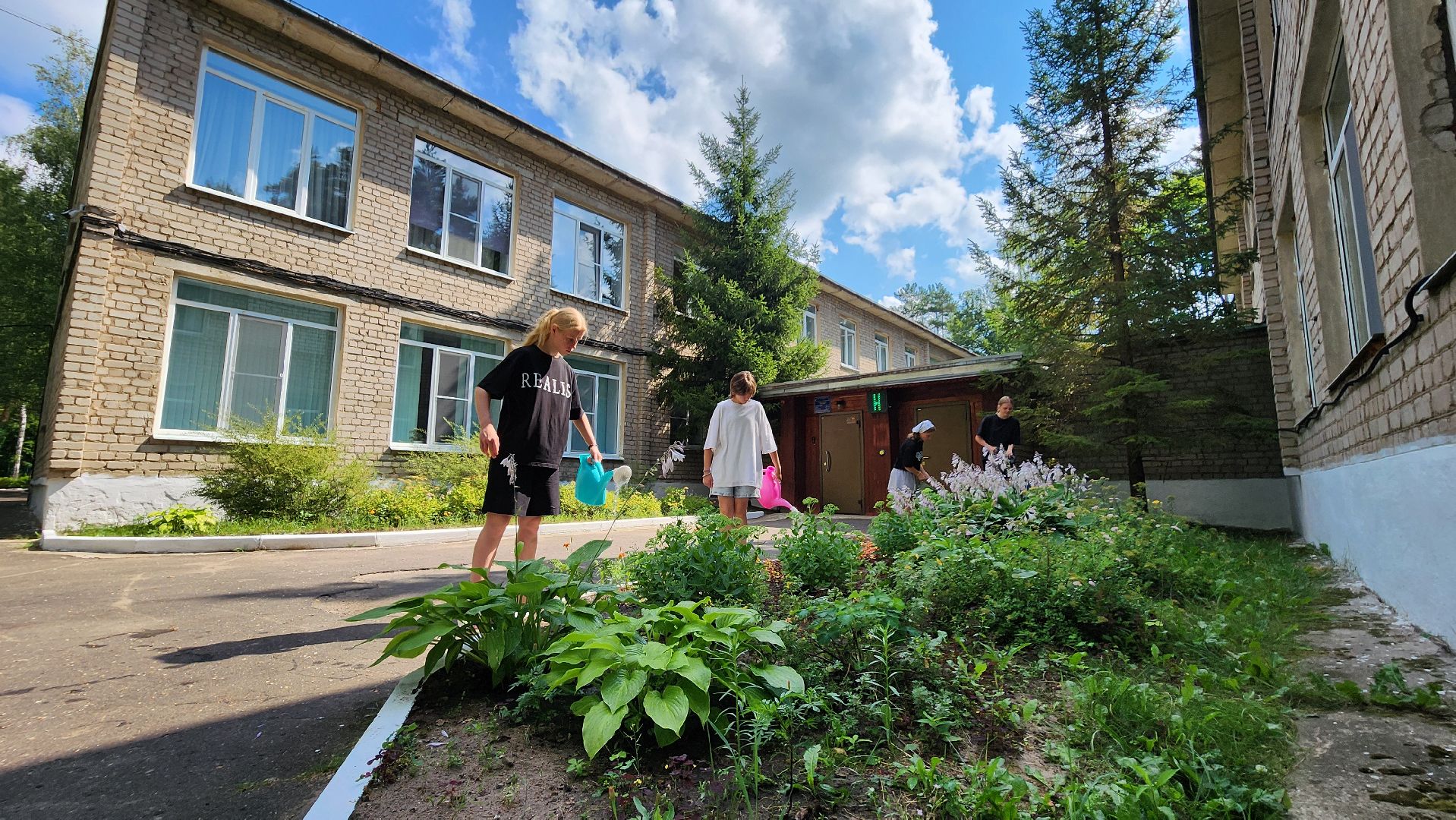 протвино, реабилитационный центр, подростки, трудовое лето, благоустройство,