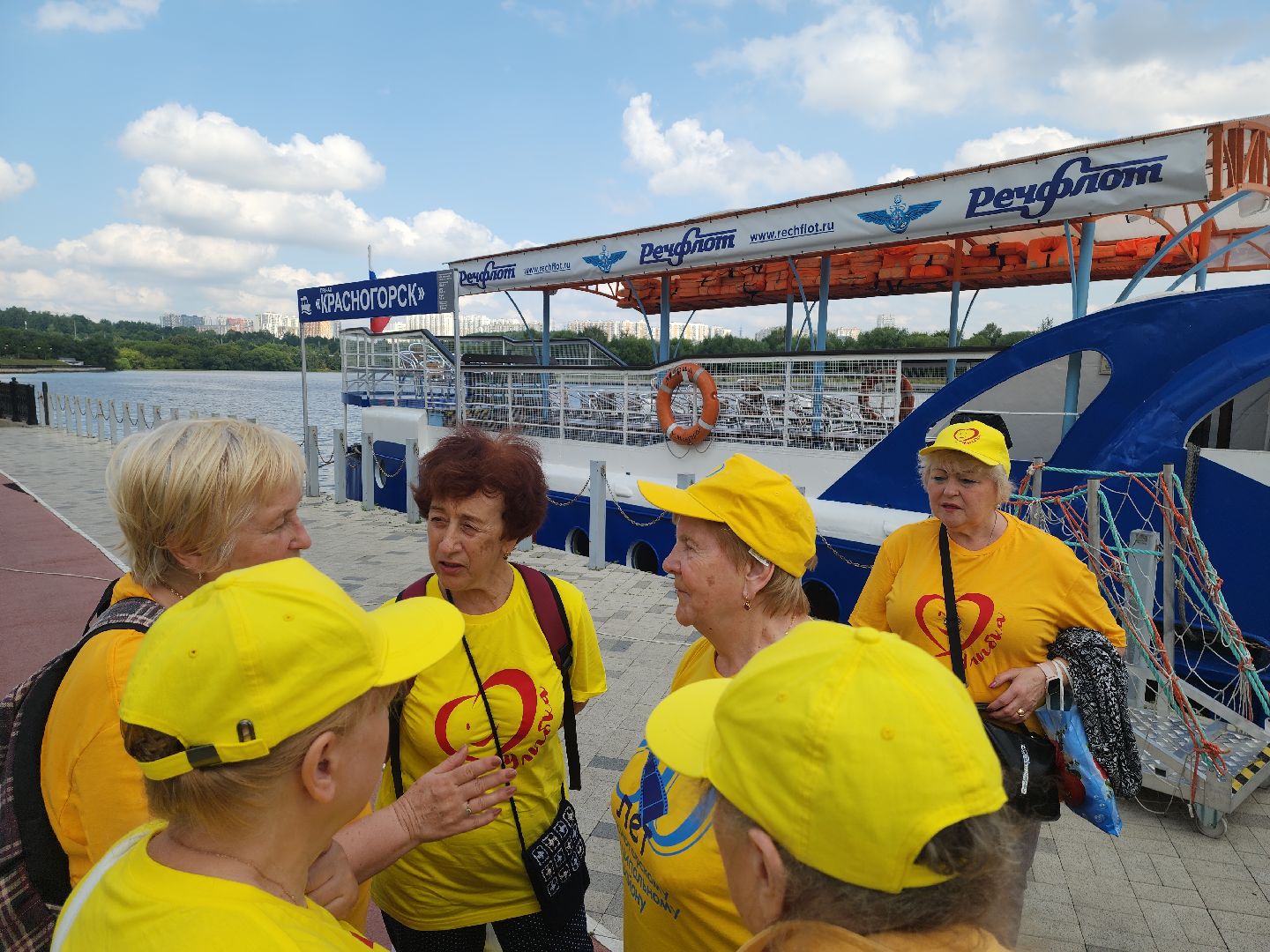 активное долголетие, пенсионеры, улыбка, юбилей,