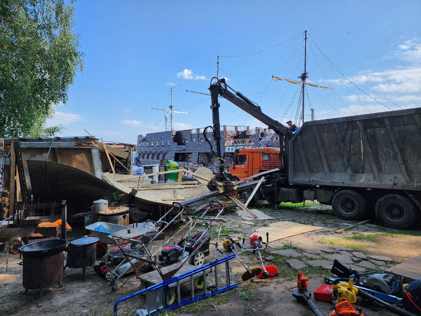 незаконное строительство, снос незаконный строений,