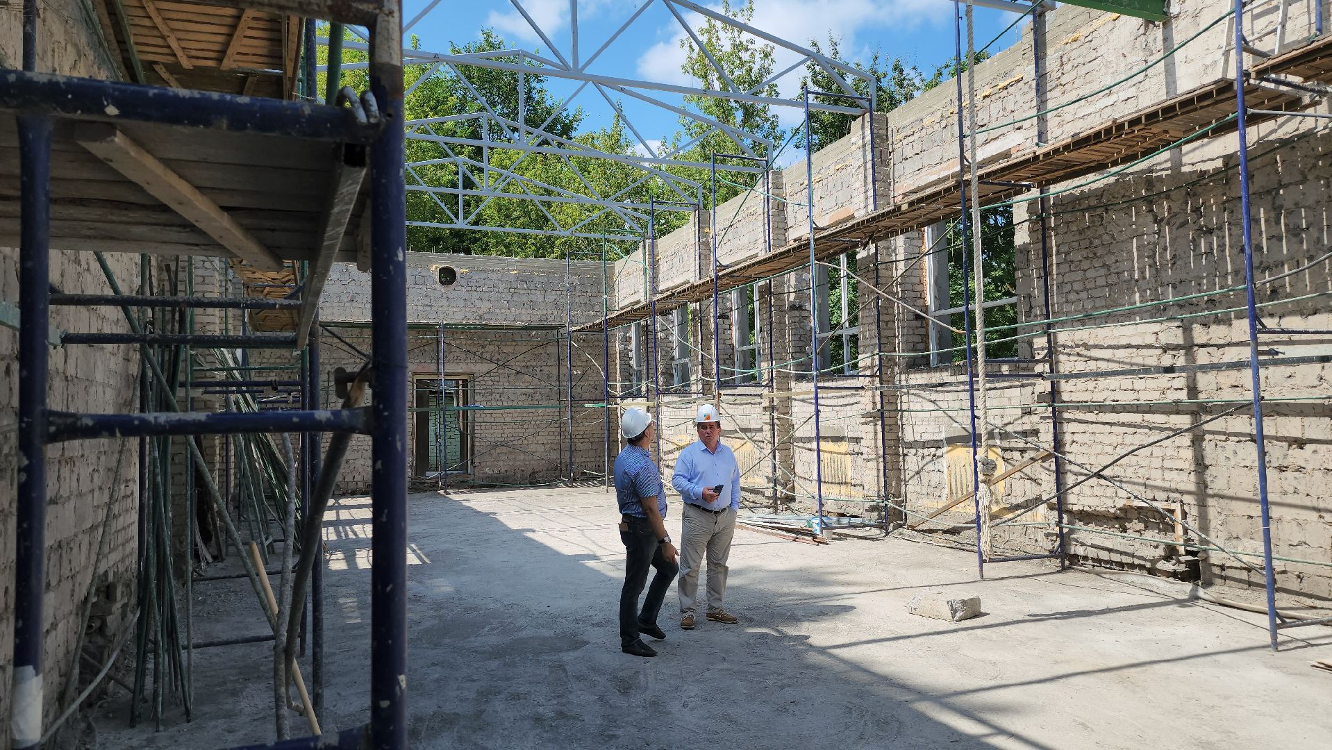 Дубна, Капитальный ремонт, строительство, Ремонт школы, Монтаж кровли,