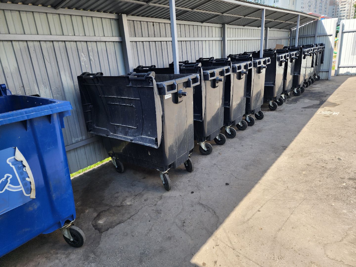 Чехов, городской округ Чехов, обращение с ТКО, вывоз мусора, дополнительные баки, бункеры для крупногабаритных отходов, дополнительные контейнеры, контейнерные площадки, борьба с навалами, региональный оператор МСК-НТ,