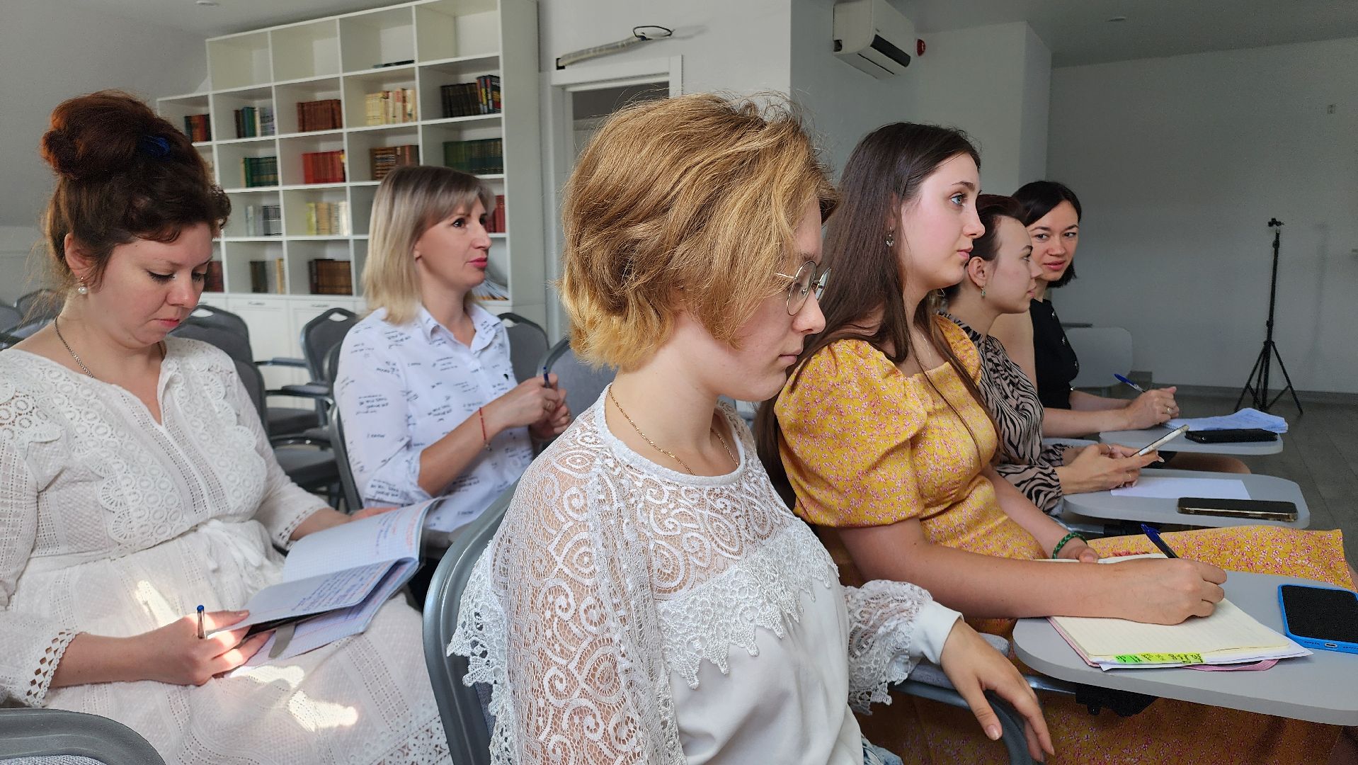 центр защиты бизнеса, Домодедово, Соцпредприятие, Социальное предприятие, меры поддержки, господдержка, Экономика, средний бизнес, Переобучение, Подмосковье,