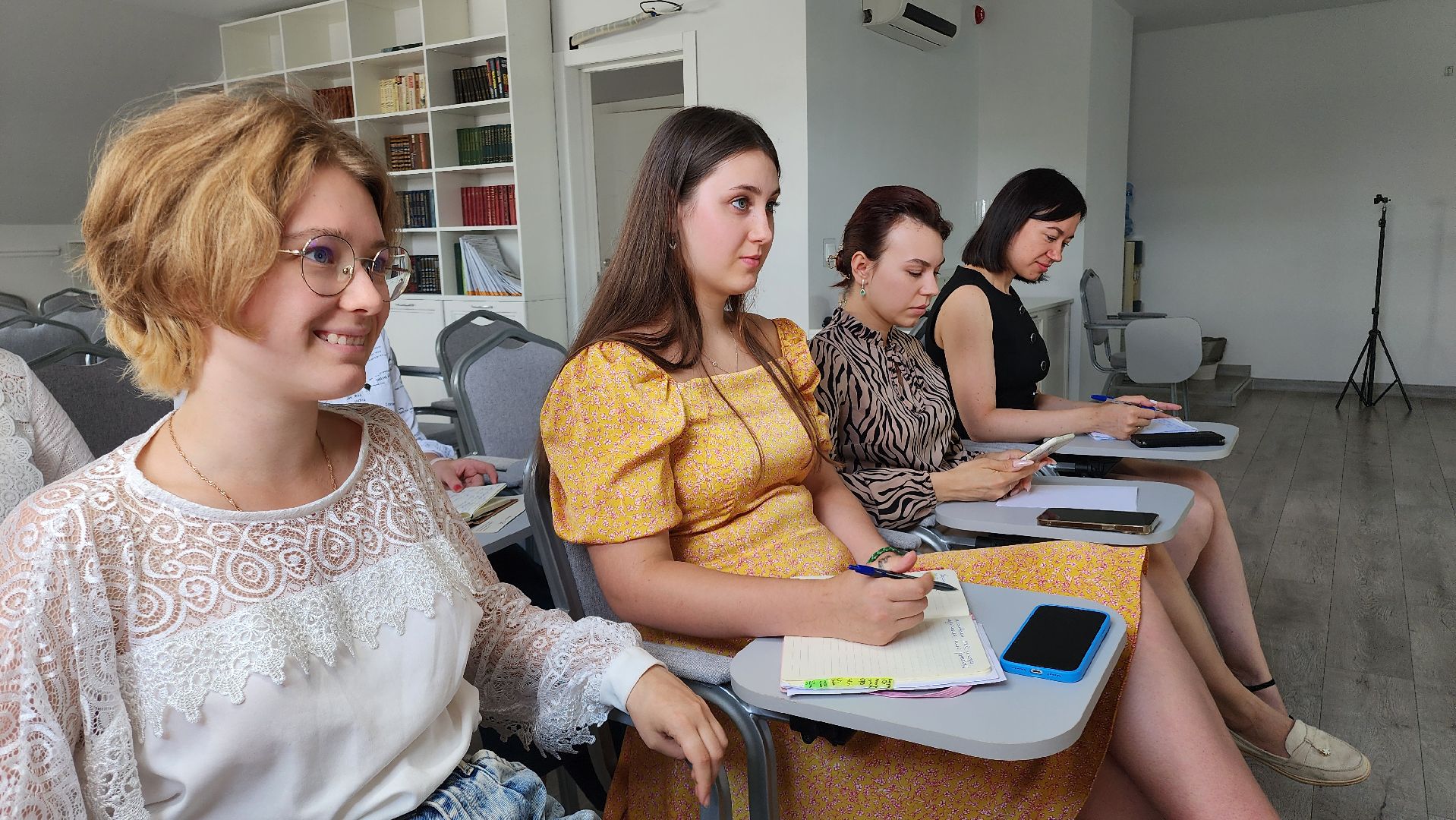 центр защиты бизнеса, Домодедово, Соцпредприятие, Социальное предприятие, меры поддержки, господдержка, Экономика, средний бизнес, Переобучение, Подмосковье,