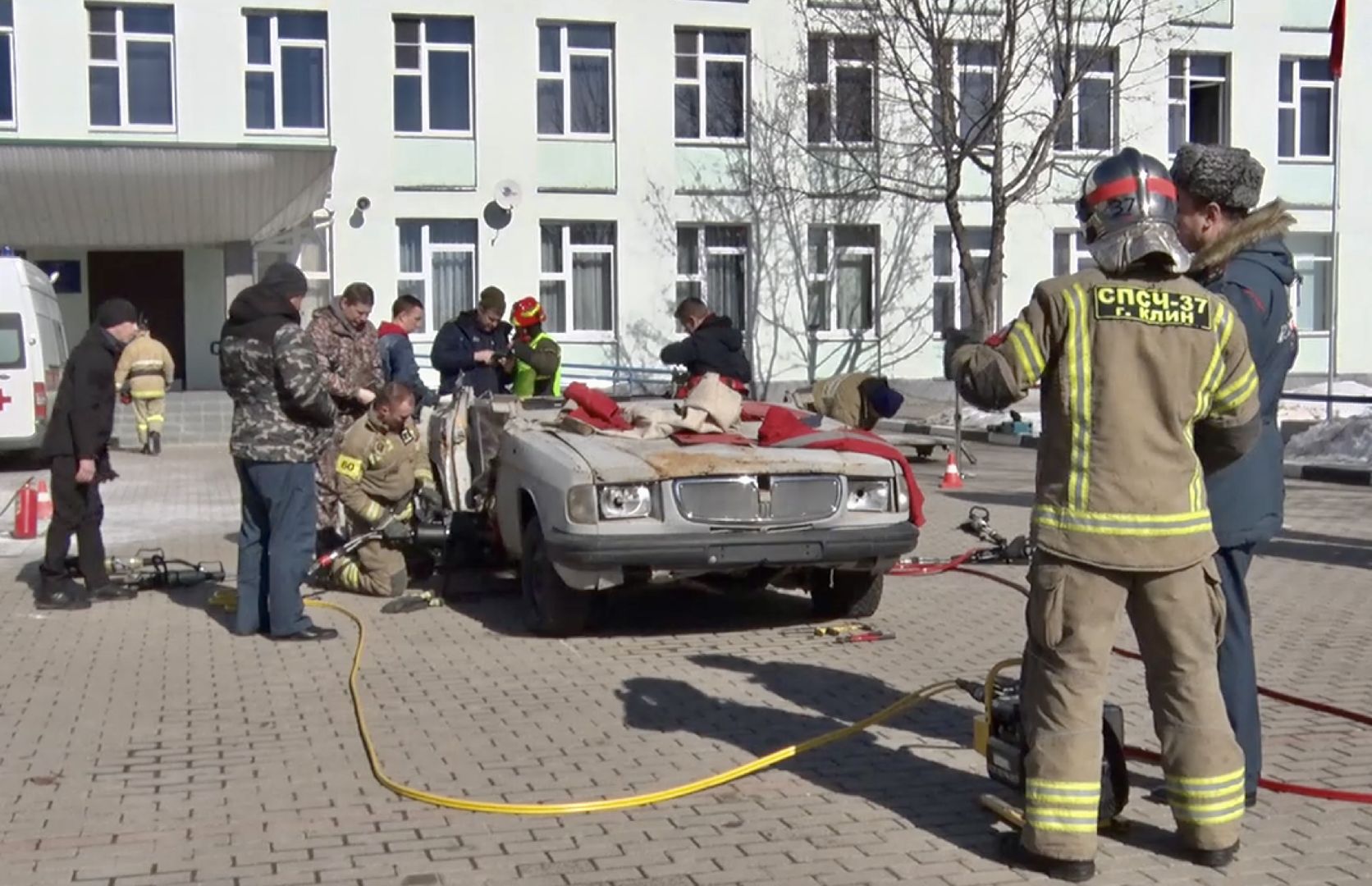 Клин, МЧС, спасатели, ДТП