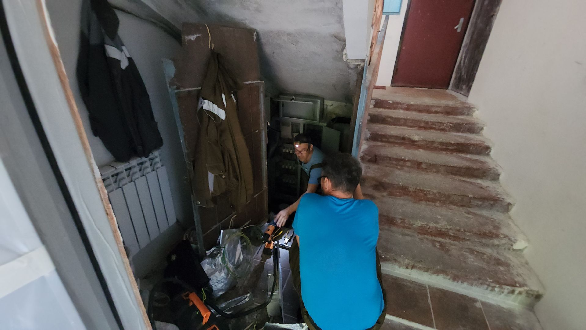 серпухов, улица центральная, косметический ремонт подъездов, программа софинансирования, малярные работы, управляющая компания, добрый дом,