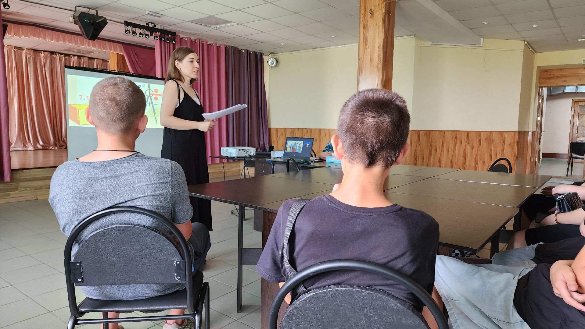 кашира, лагерь спектр, детский лагерь, летние каникулы, уборка, детские площадки, спортивные площадки, комиссия по делам несовершеннолетних, центр занятости,