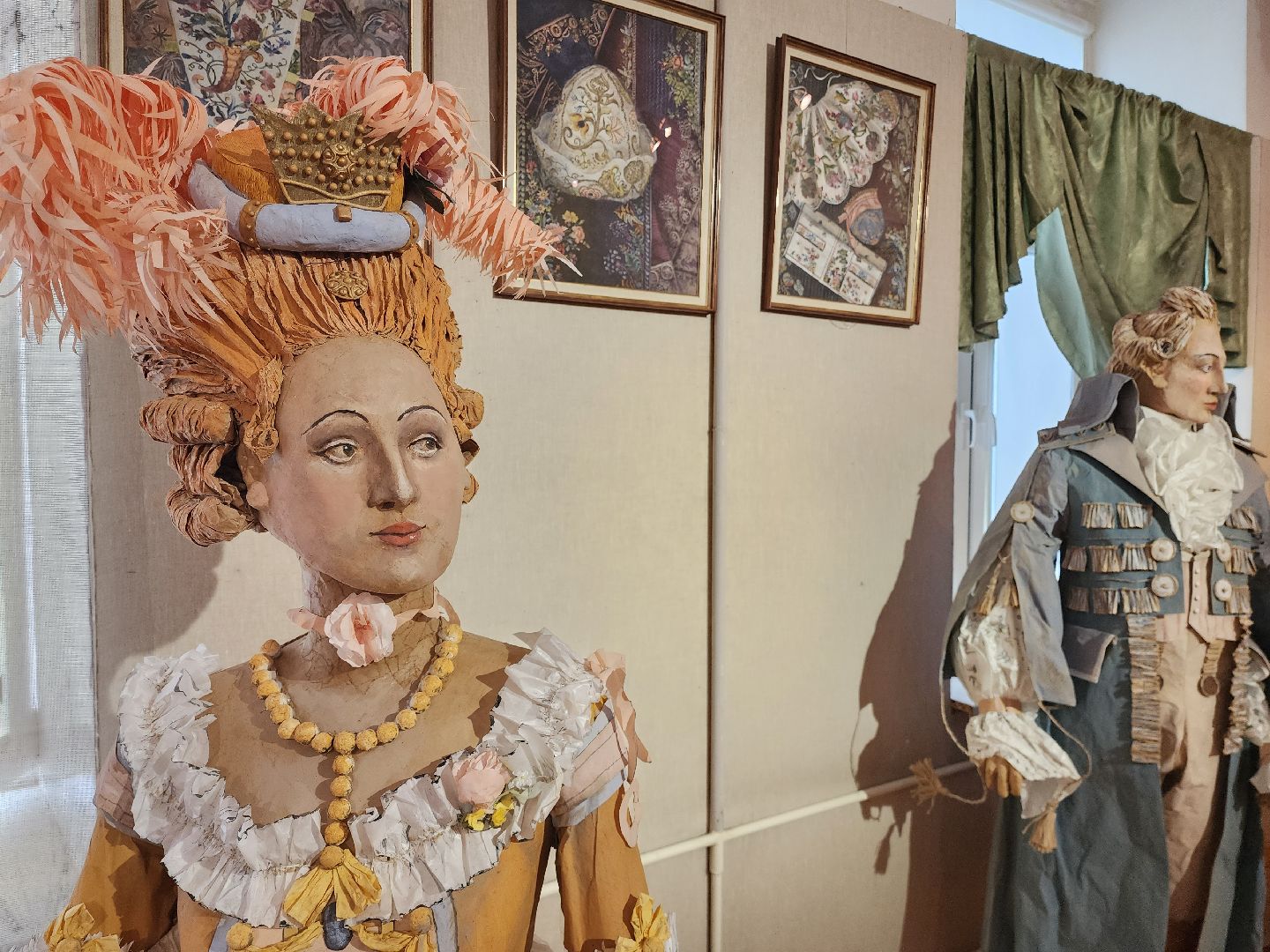 раменское, культура, раменский историко-художественный музей, выставка театральных костюмов,