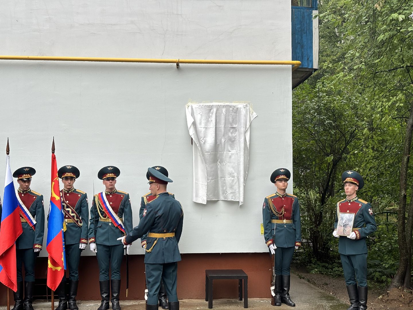 герои сво, микрорайон заря,