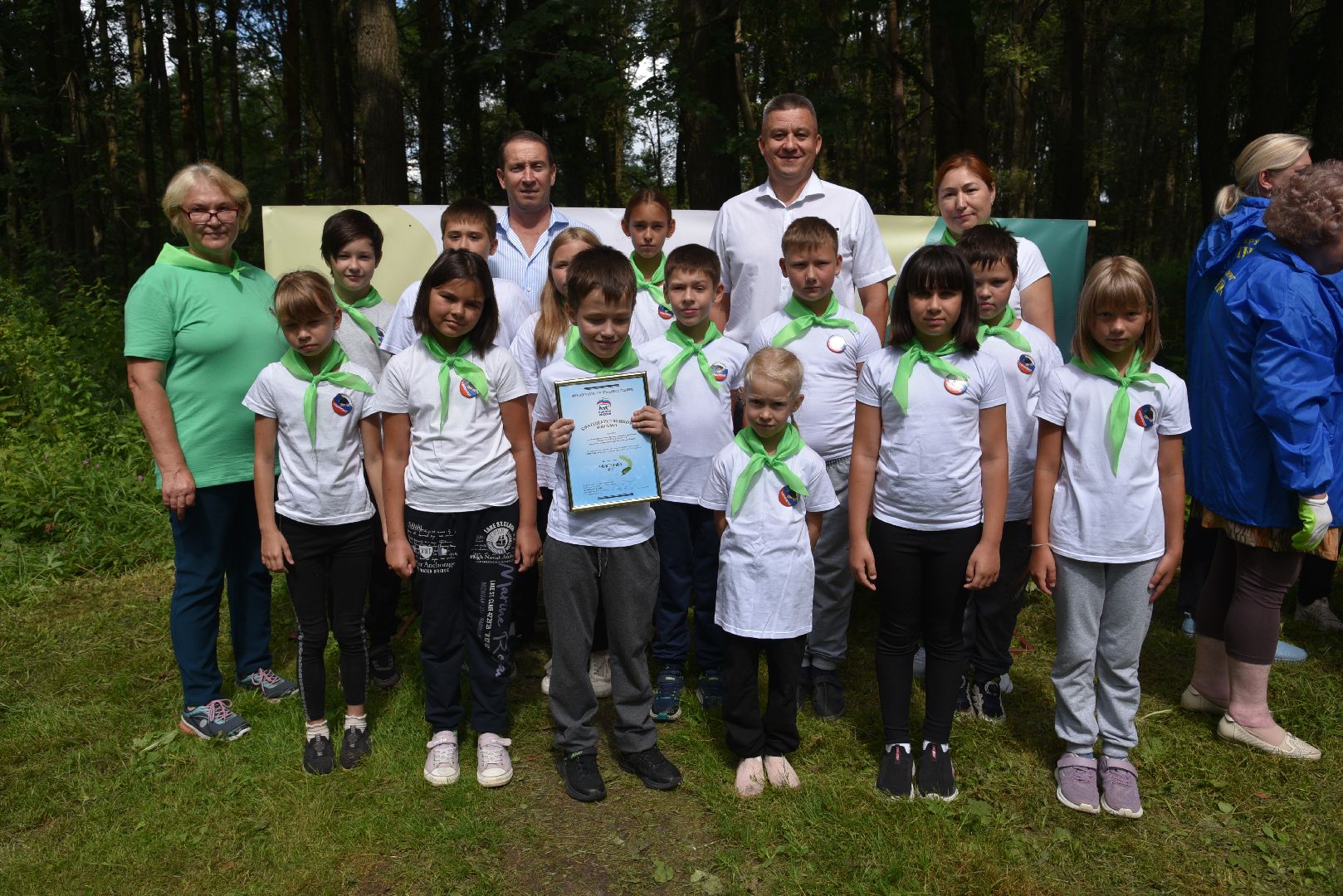 лотошино, чистый лес, экология, акция, экологическая акция, депутат мособлдумы,