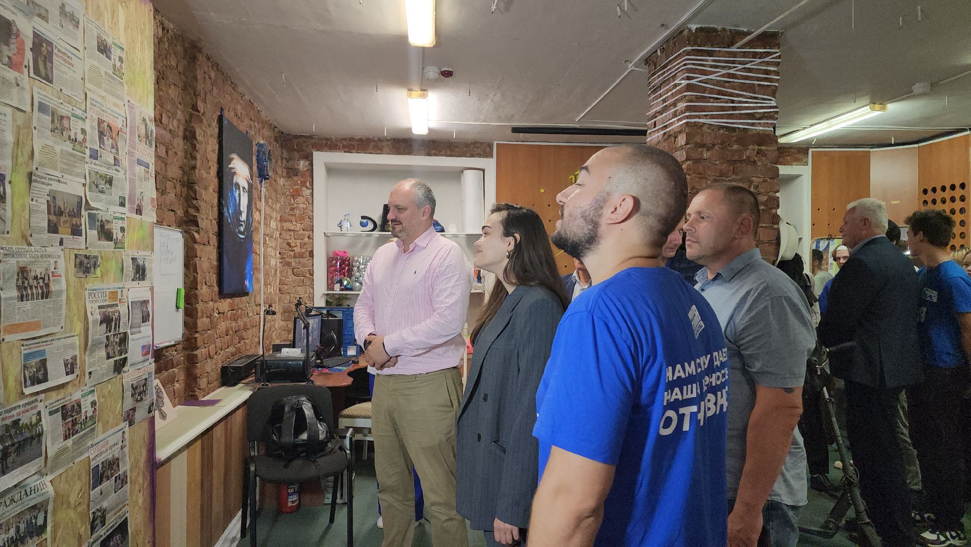 кашира, молодая гвардия, штаб, волонтеры, диана алумянц, михаил шувалов, маскировочные сети, тактические изделия,