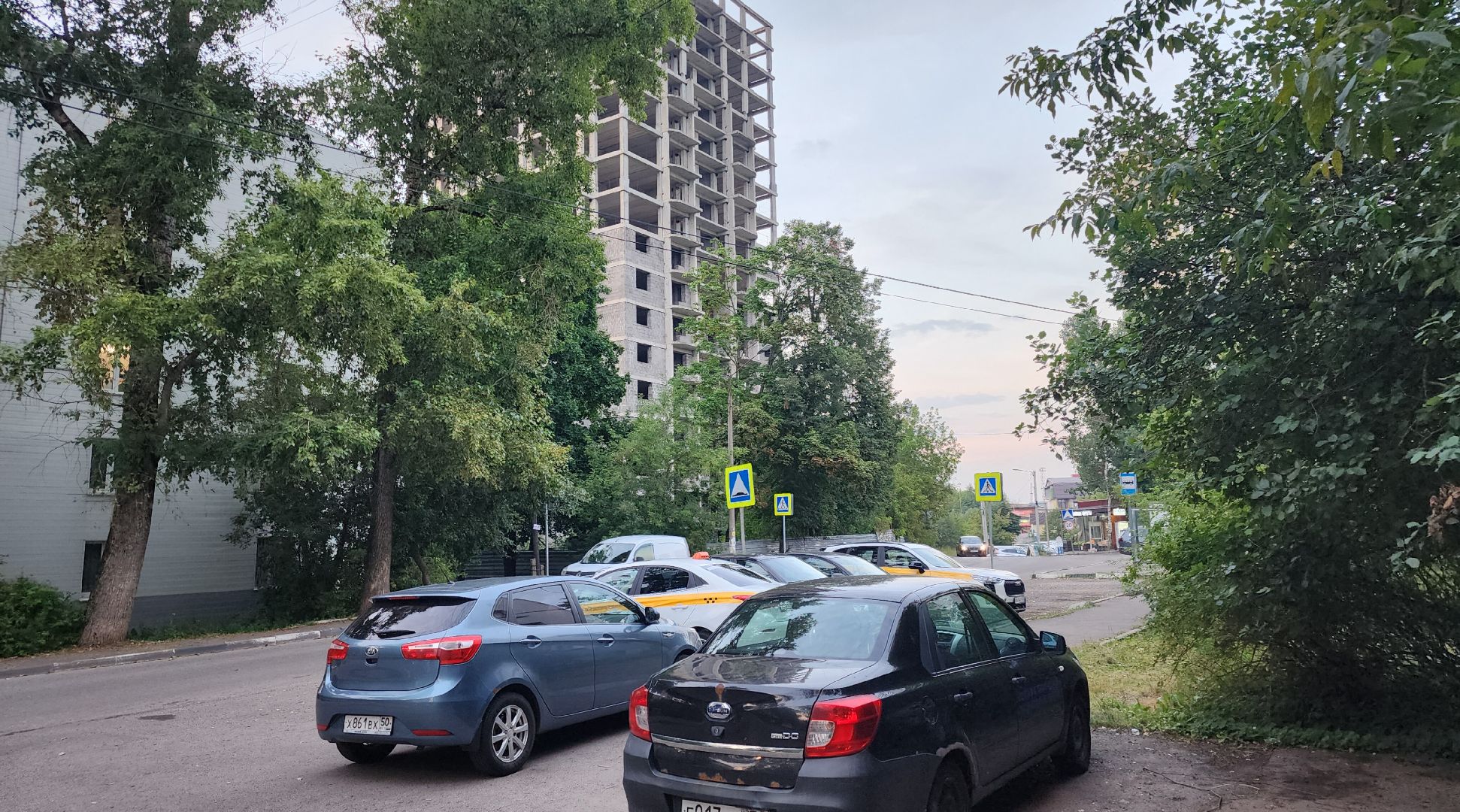 Дома под снос, Звенигород, Недострой,