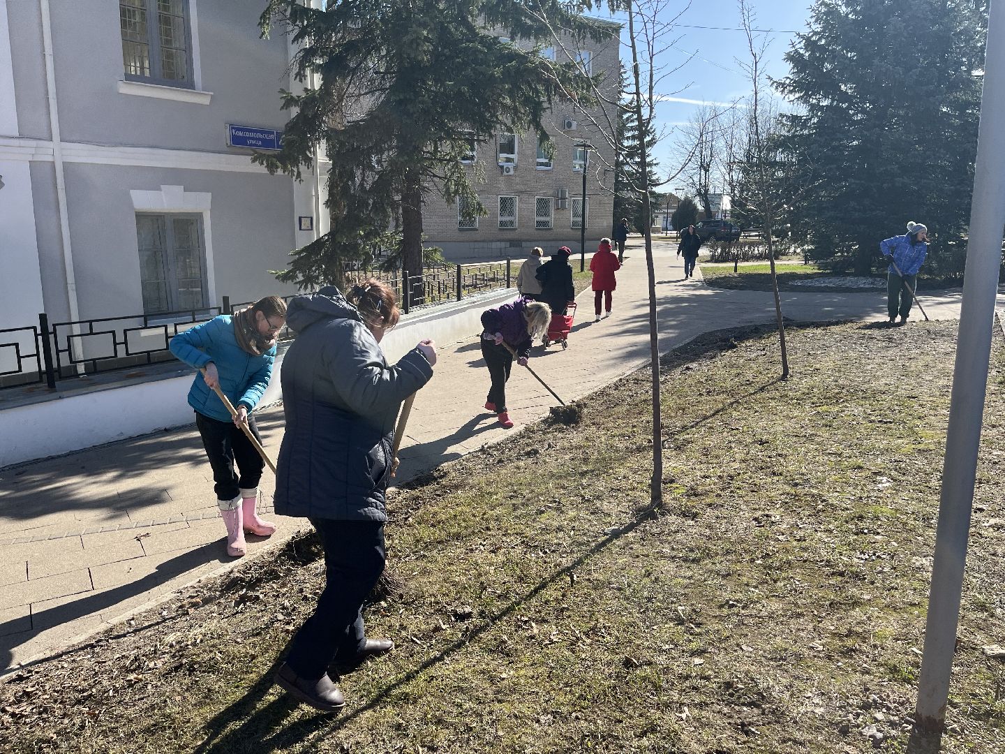Шаховская, уборка, субботник