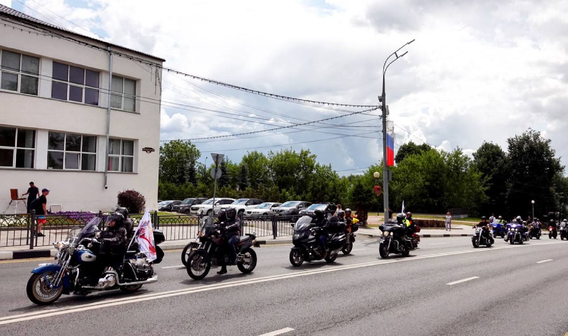 Добрые дела, Благотворительная акция, Мотопробег, Сергиев Посад, Троице-Сергиева лавра, Ильинская больница, Сергей Бурунов, Мотодвижение, Илья Кашин,