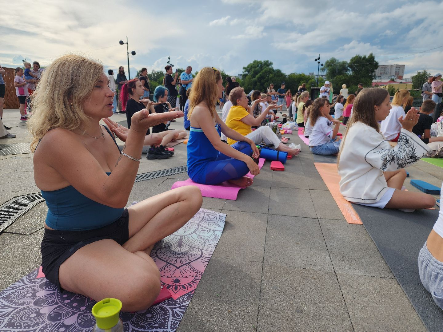 Фестиваль йоги, орехово зуево, парки подмосковья,