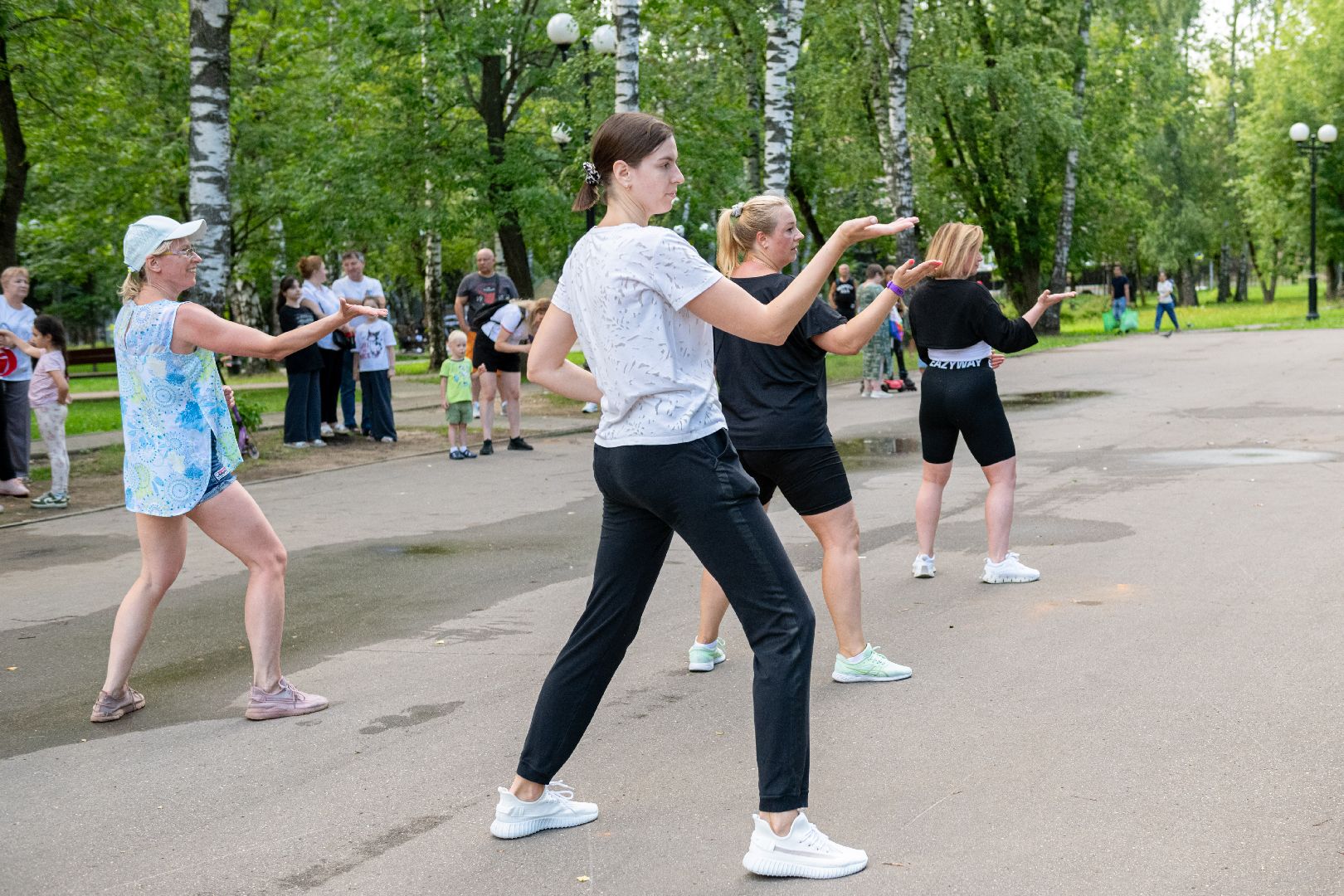 лыткарино, культура, ночь в парке, спорт, музыка,