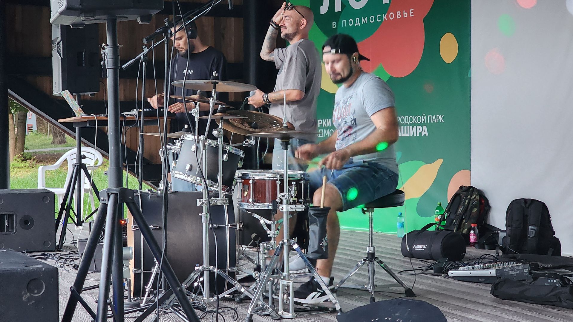 Кашира, ночь в парке, барабанщик, DJ, MC, барабанное шоу, танцы, городской парк,