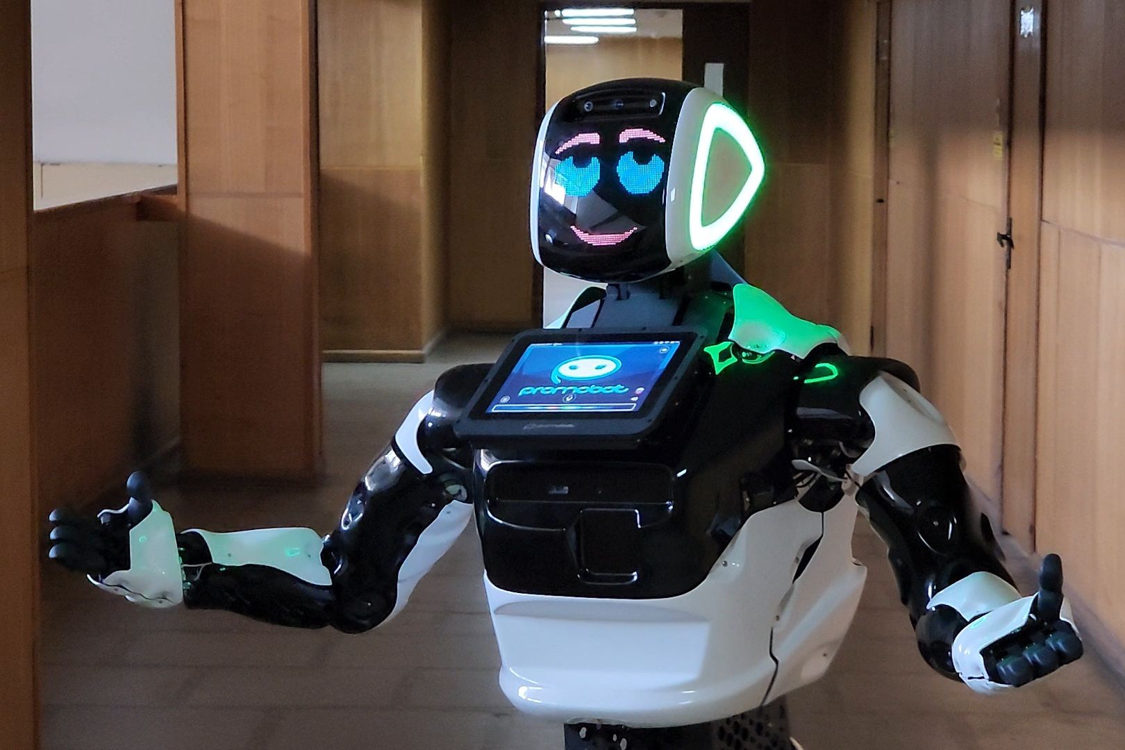 Дубна, Университет дубна, Робот, Сервисный робот, Практика,