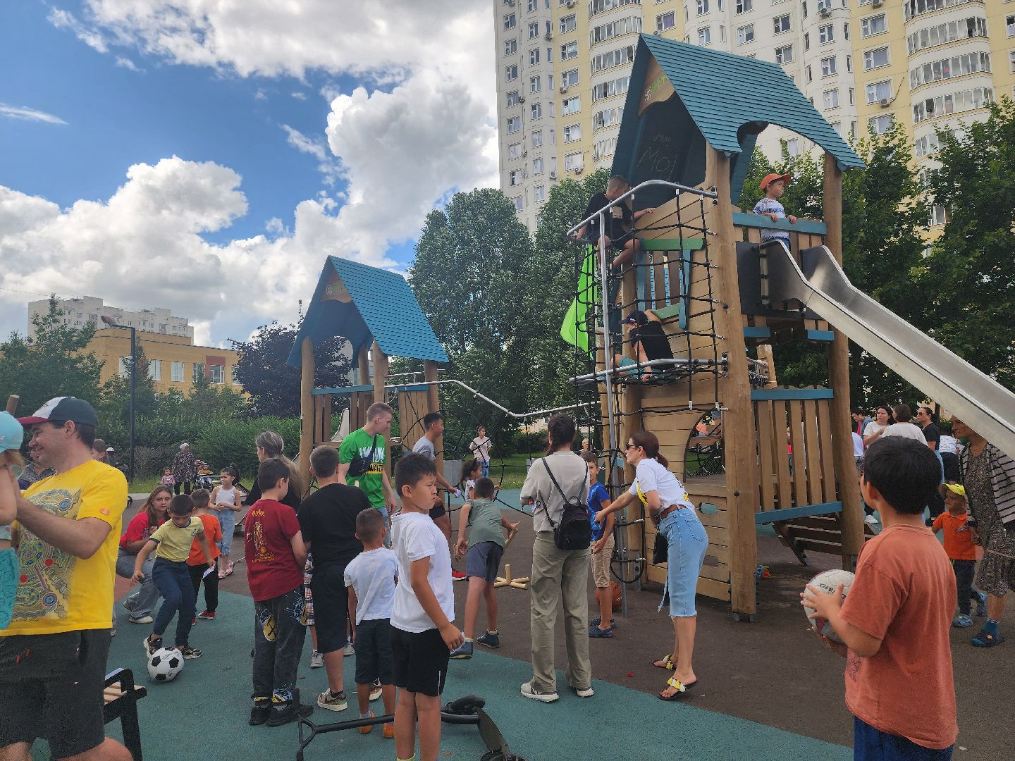 День двора, дворовые игры,