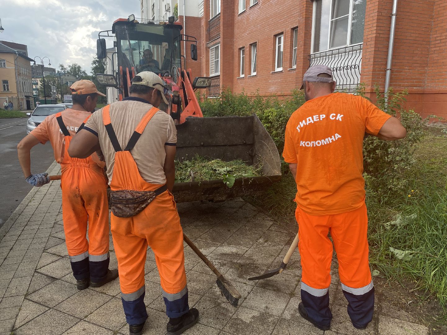 Коломна, Дороги, уборка тротуара, дорожная инфраструктура,