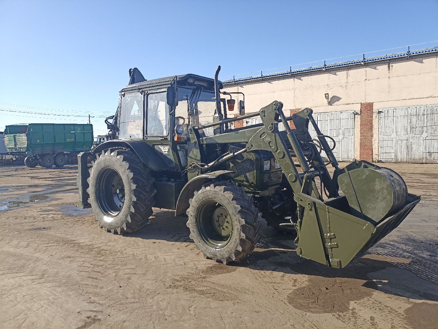 Серпухов, СВО, экскаватор, фронт, трактор