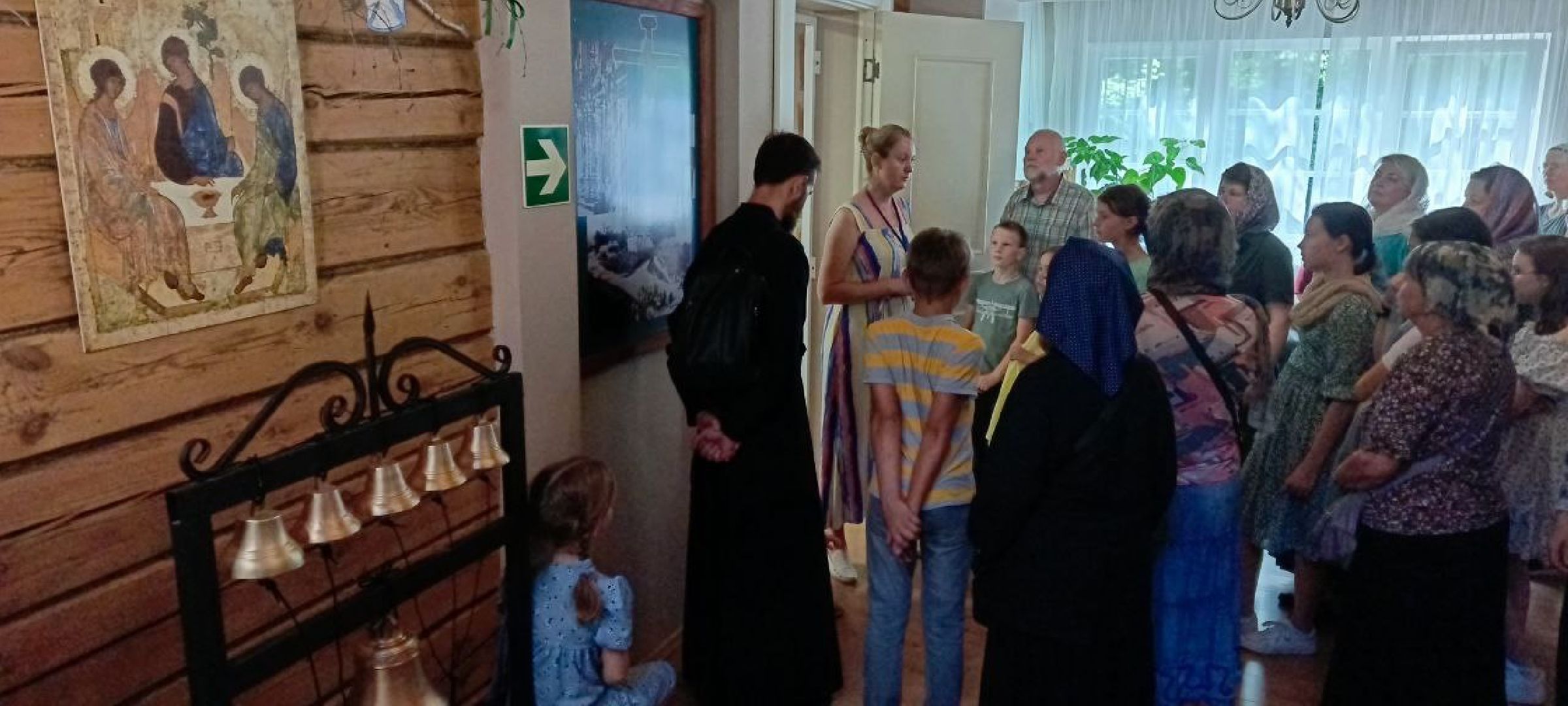 Дмитров, Дом епископа Серафима, Колокольный завод Дьячкова,