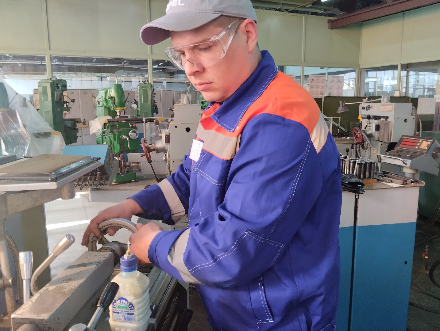 токари, конкурс