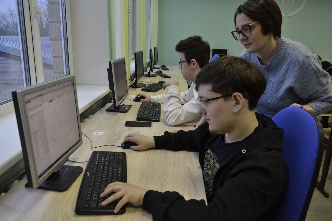 Балашиха, общество