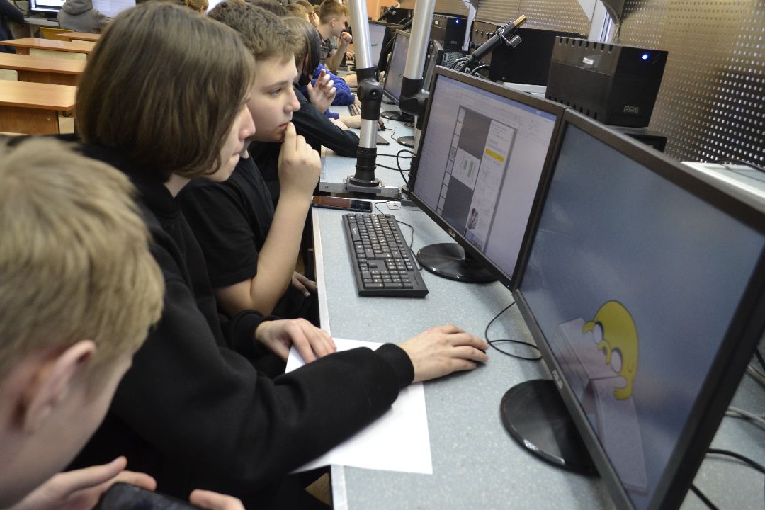 Балашиха, общество