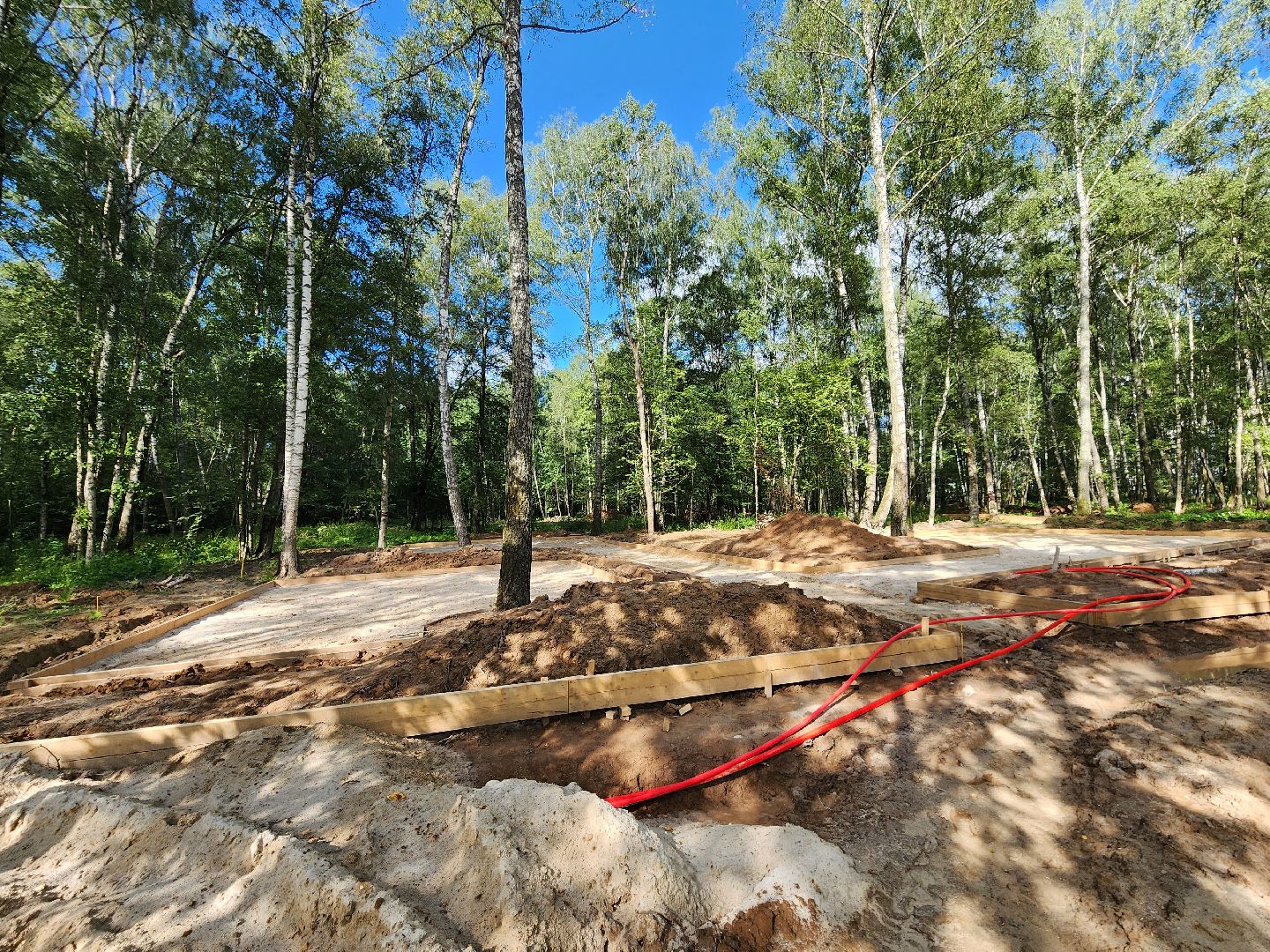 Чехов, микрорайон Губернский, строительство, лесопарк, лесопарковая зона отдыха, благоустройство, программа Парки в лесу, губернатор Московской области Андрей Воробьев, глава администрации го Чехов Михаил Собакин,