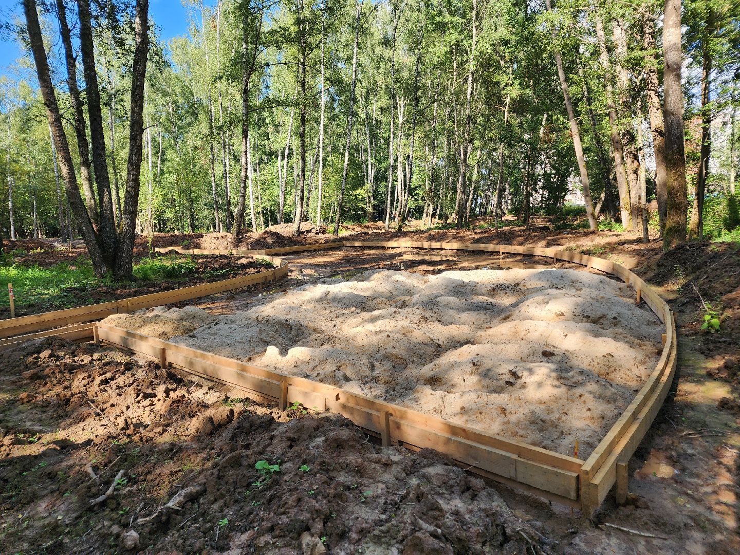 Чехов, микрорайон Губернский, строительство, лесопарк, лесопарковая зона отдыха, благоустройство, программа Парки в лесу, губернатор Московской области Андрей Воробьев, глава администрации го Чехов Михаил Собакин,