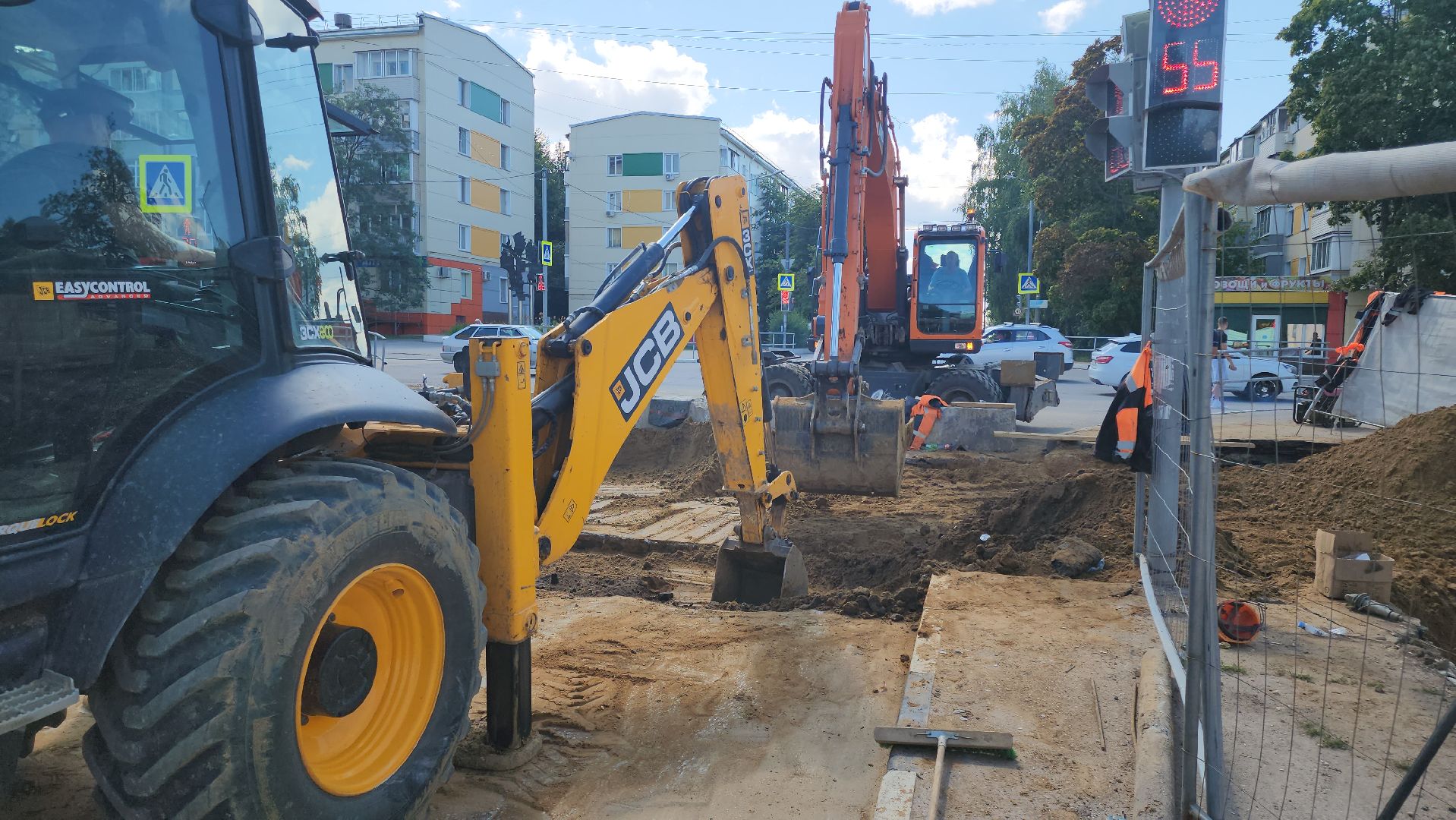 кашира, муп теплосеть, реконструкция трубопровода, теплоснабжение, горячая вода, земляные работы, обратная засыпка, ремонт,