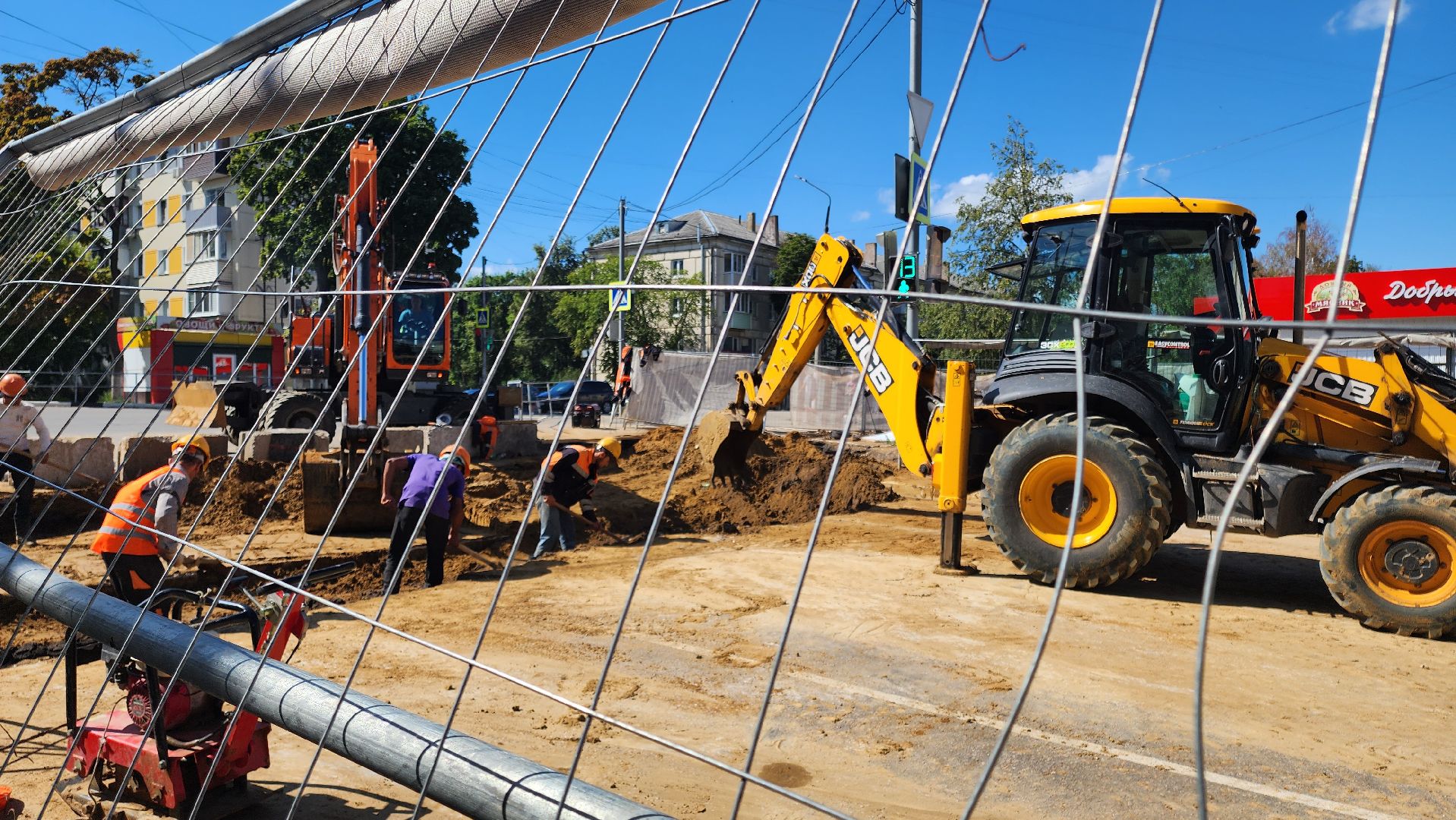 кашира, муп теплосеть, реконструкция трубопровода, теплоснабжение, горячая вода, земляные работы, обратная засыпка, ремонт,