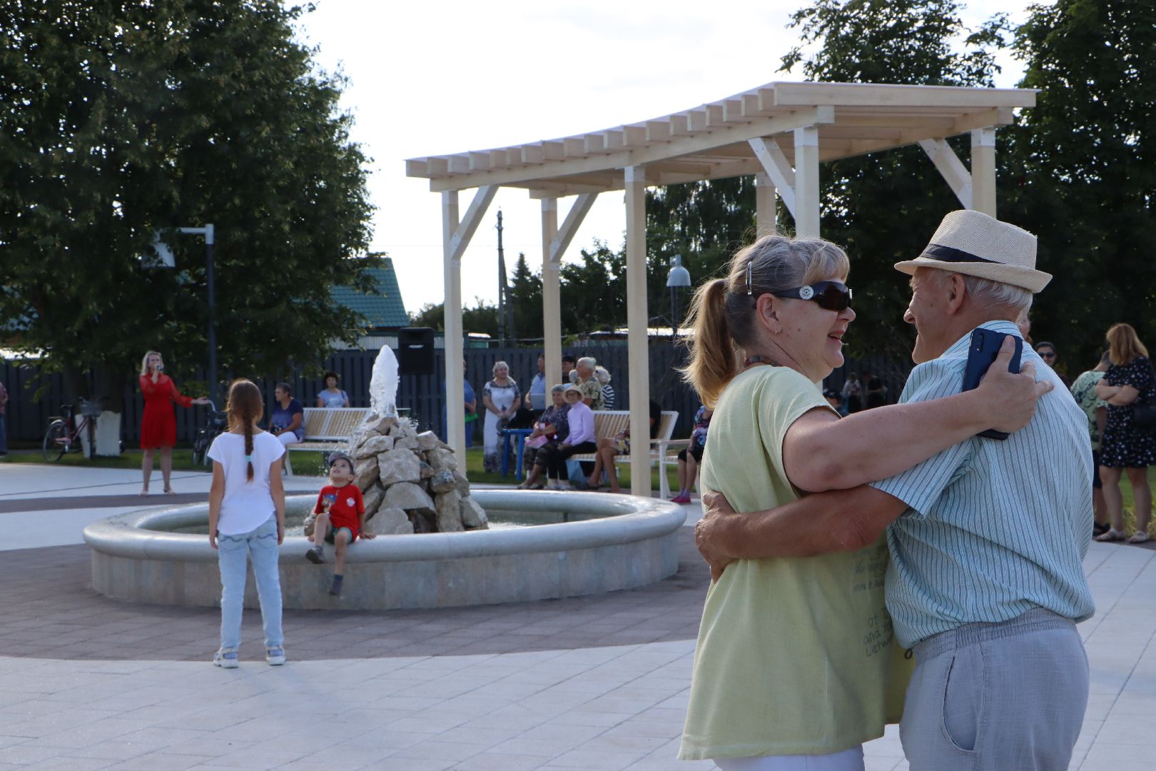 национальный проект жилье и городская среда, Яблоневый сад, поселок Успенский, серебряные Пруды, благоустройство, президентские проекты,