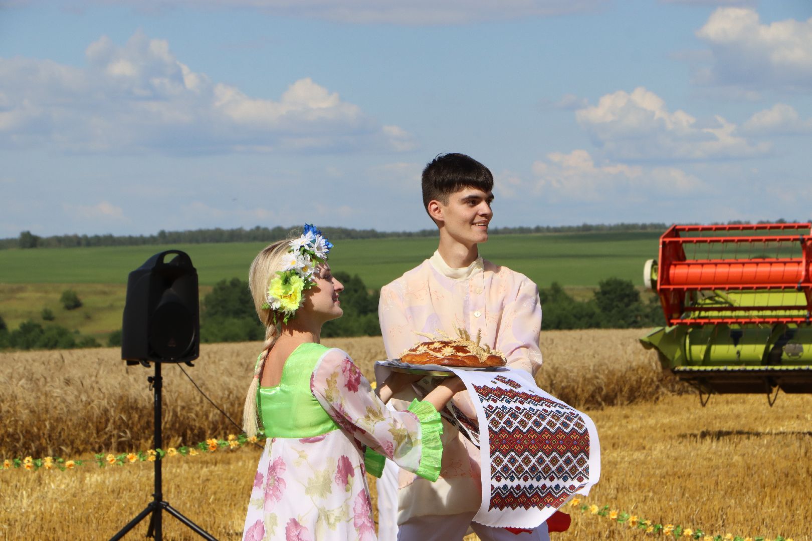 уборочная 2024, урожай 2024, Праздник Первого снопа, Серебряные Пруды, Коровино, СП Нива,