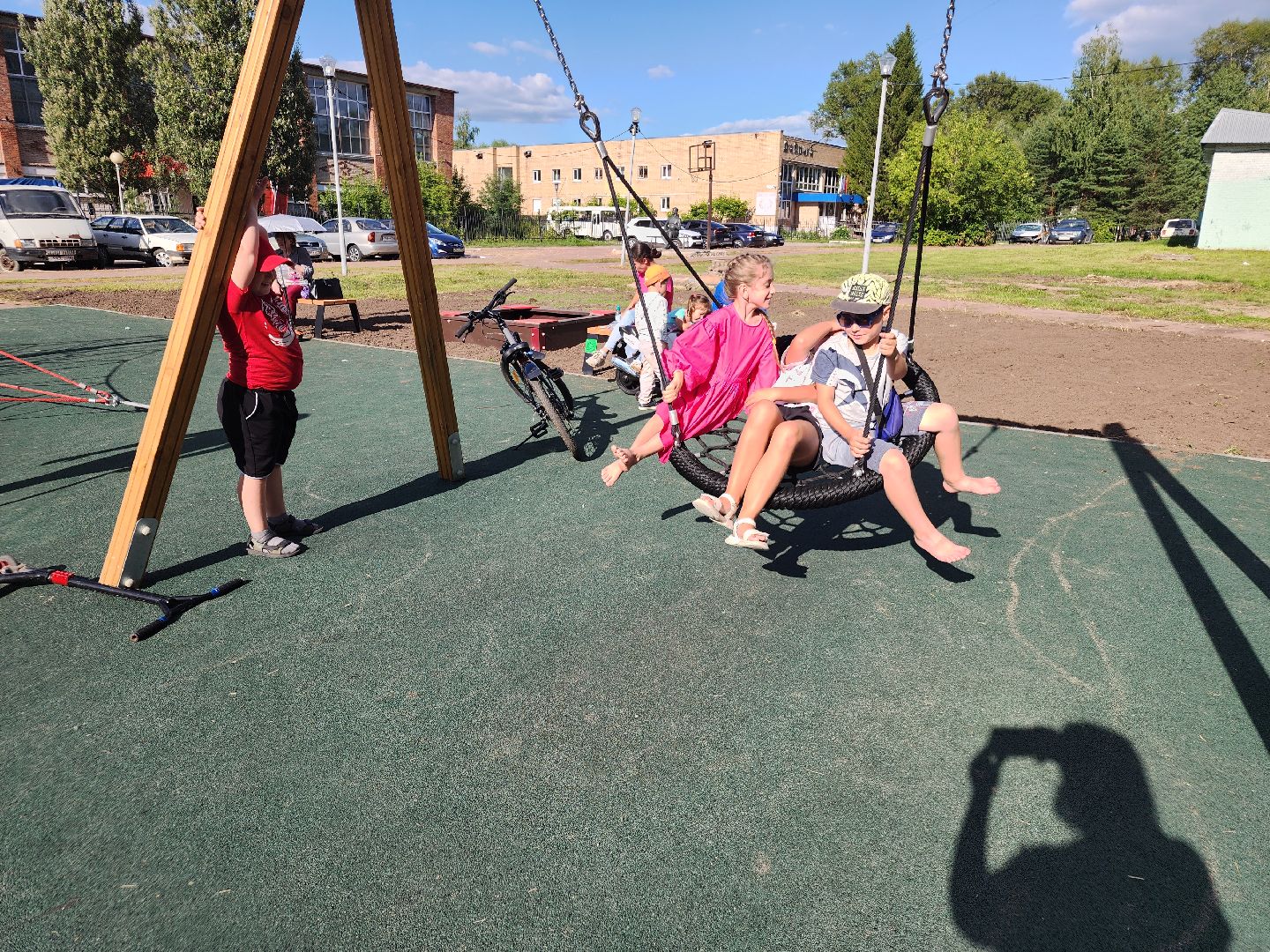 детская площадка, ликинский автобусный завод, ликино-дулево, орехово-зуевский округ,
